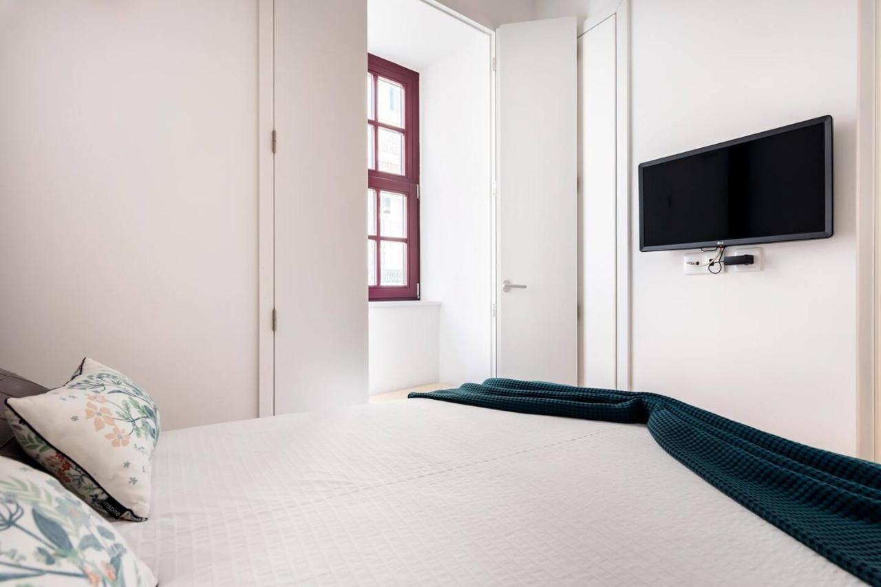 Neptuno Boutique Apartment - No Coracao Do Centro De Aveiro Dış mekan fotoğraf